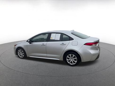 Used 2023 Toyota Corolla LE FWD image 10