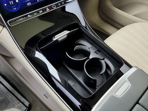 Used 2023 Mercedes-Benz EQS 450+ 4MATIC SUV image 16