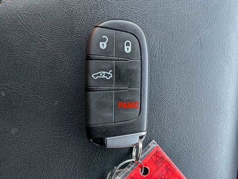 Used 2021 Dodge Challenger R/T Scat Pack RWD image 25