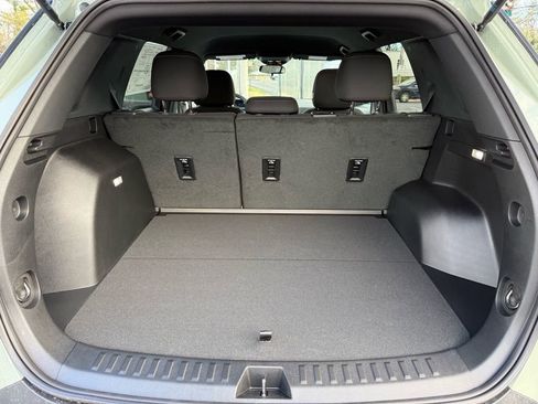 New 2026 Chevrolet Equinox LT image 7