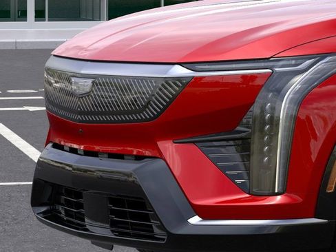 New 2026 Cadillac Optiq Luxury 1 w/ LPO, Floor Liner Package AWD/4WD image 13