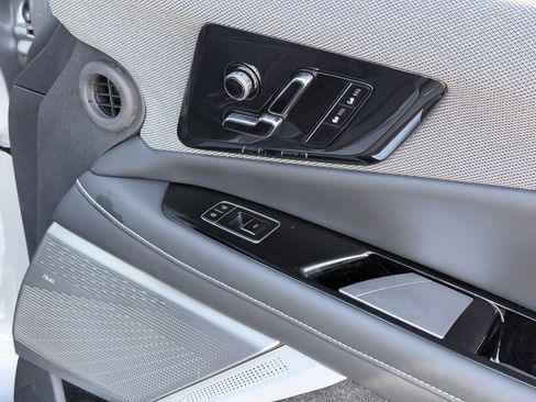 Certified 2025 Cadillac Optiq Sport 1 w/ LPO, Floor Liner Package image 19