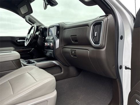 Used 2020 GMC Sierra 1500 SLT image 25