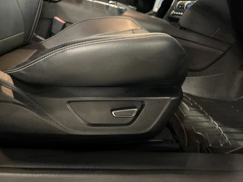 Used 2019 Ford Mustang GT Premium RWD image 31