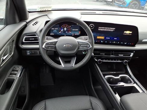 New 2026 Chevrolet Traverse LT w/ Midnight/Sport Edition image 6