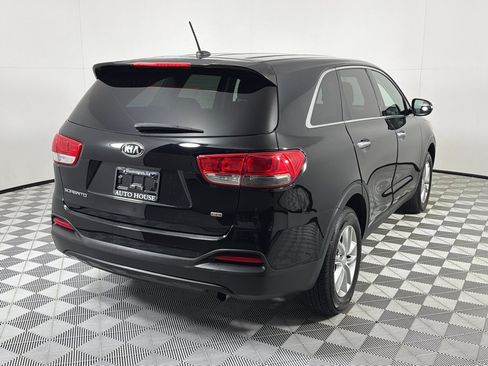 Used 2016 Kia Sorento L FWD image 5