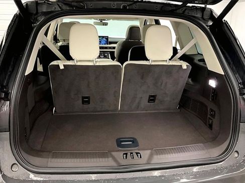 Used 2024 Lincoln Aviator Black Label w/ Dynamic Handling Package image 40