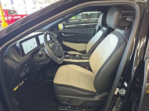 Used 2023 Kia EV6 GT-Line w/ GT-Line White Seat Package AWD/4WD image 7