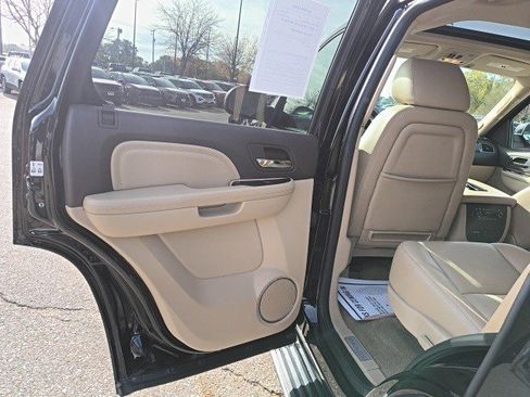 Used 2014 GMC Yukon Denali image 13