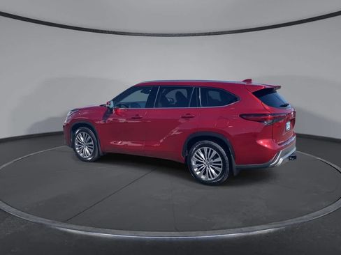 Used 2021 Toyota Highlander Platinum AWD/4WD image 7