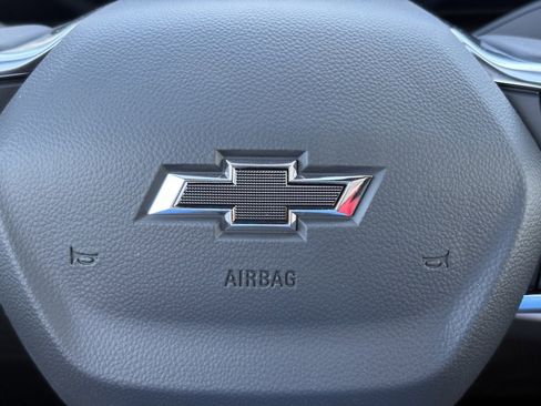 New 2026 Chevrolet Equinox LT image 30