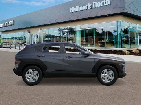 New 2026 Hyundai Kona SE image 7