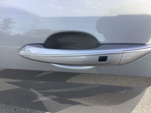 Certified 2025 Hyundai Elantra SEL w/ Cargo Package image 27