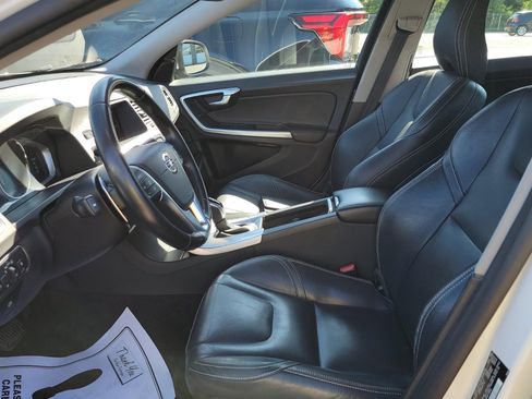 Used 2017 Volvo S60 T5 Dynamic w/ Vision Package AWD/4WD image 6