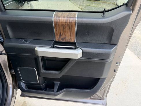 Used 2018 Ford F150 Lariat AWD/4WD image 29