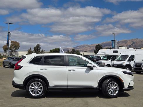 Used 2025 Honda CR-V EX-L image 8