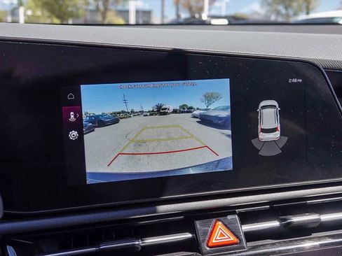 Certified 2023 Kia Niro EX Touring FWD image 22