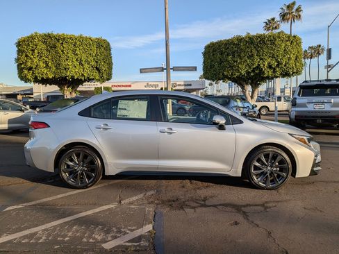 New 2026 Toyota Corolla SE image 5