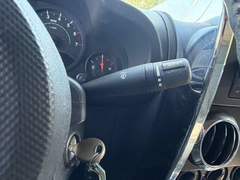 Used 2007 Jeep Wrangler Unlimited X RWD image 25