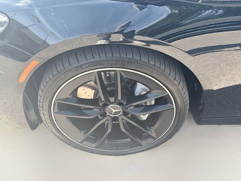 Used 2022 Mercedes-Benz E 53 AMG 4MATIC Sedan image 37