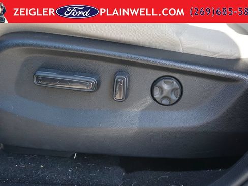 Used 2017 Honda CR-V EX image 19