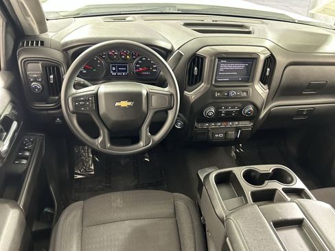 Used 2024 Chevrolet Silverado 1500 Custom image 21