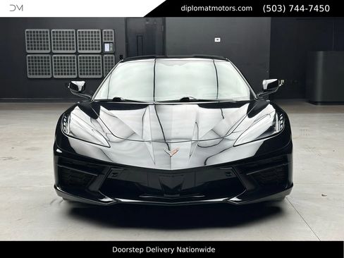 Used 2020 Chevrolet Corvette Stingray Premium Cpe w/ 3LT Preferred Equipment Group image 11