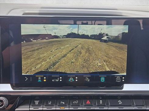 New 2026 Chevrolet Silverado 2500 LTZ w/ LTZ Texas Edition AWD/4WD image 14