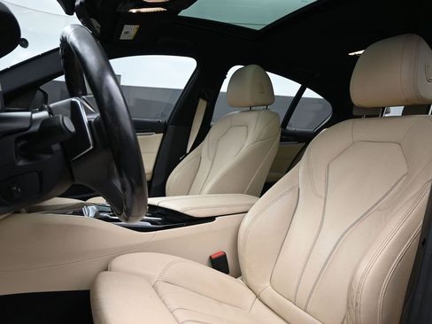 Used 2020 BMW 540i xDrive 540i xDrive image 11