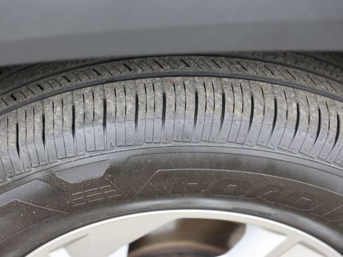 Certified 2024 Hyundai Tucson SE AWD/4WD image 12