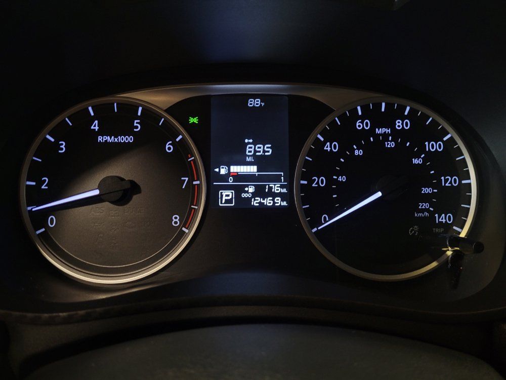 Used 2023 Nissan Versa S w/ Trunk Package FWD image 23