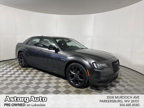 Certified 2023 Chrysler 300 Touring w/ Sport Appearance Package image 1