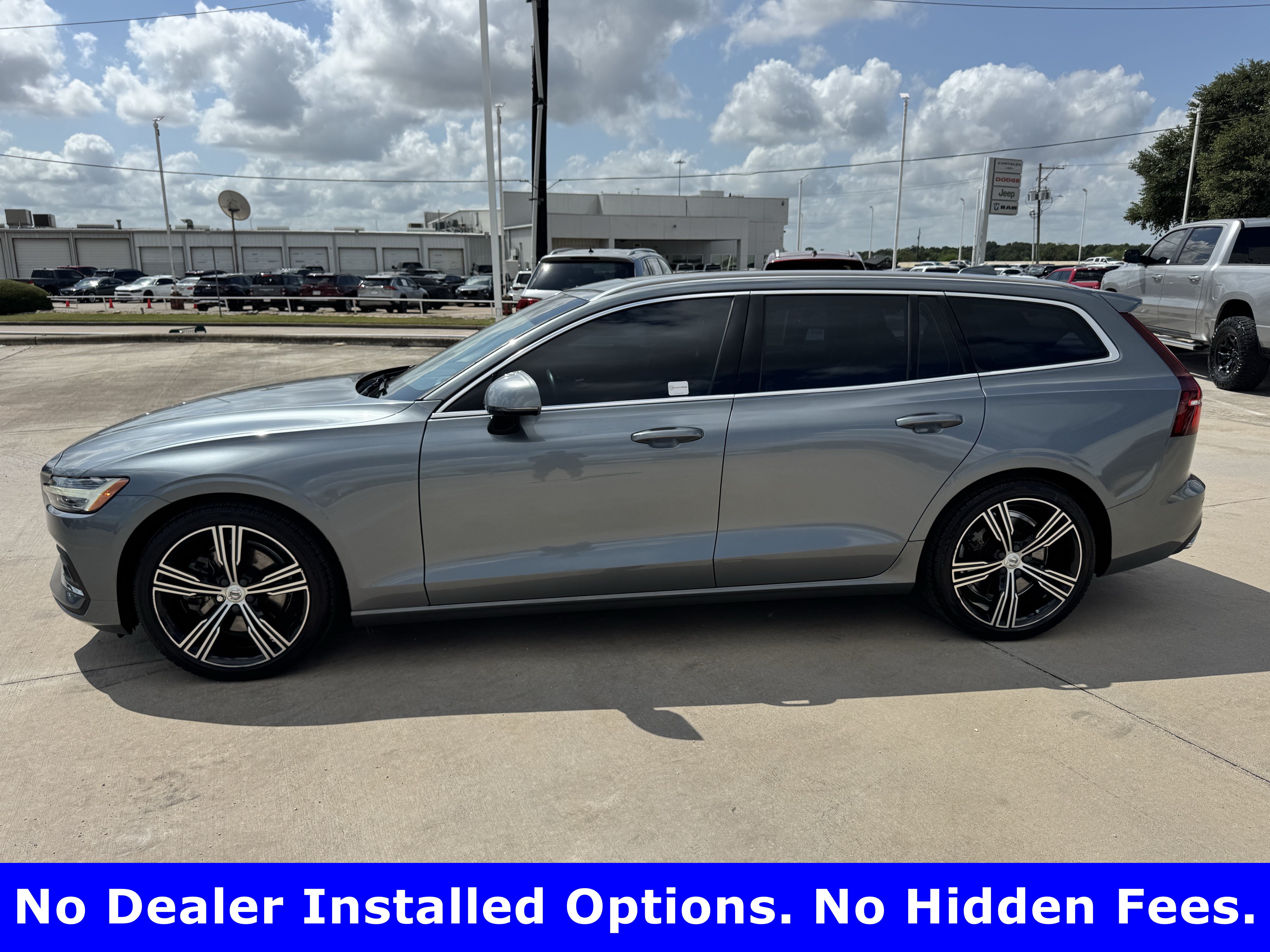 Used 2020 Volvo V60 T5 Inscription w/ Protection Package Premier FWD image 5