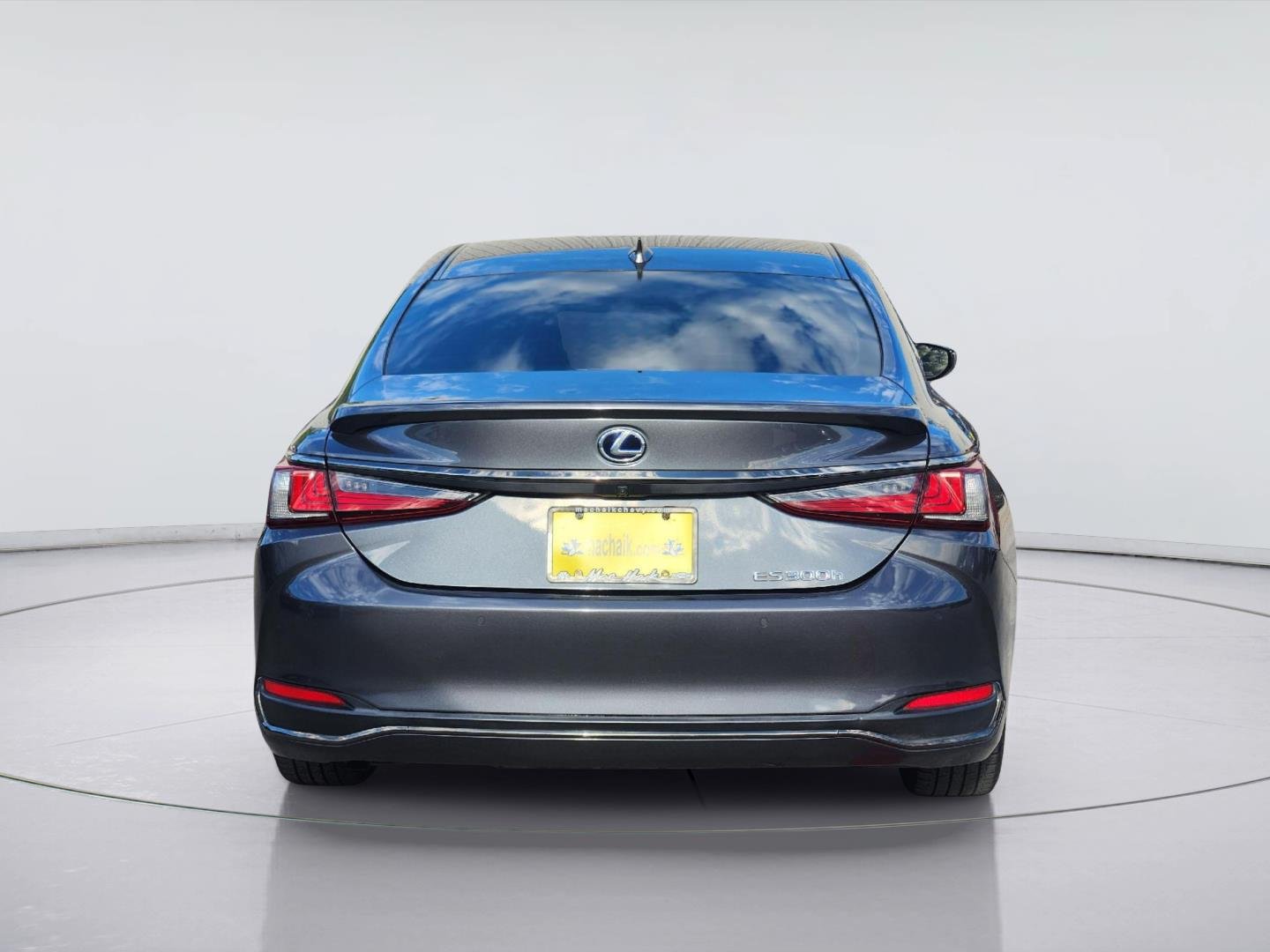 Used 2022 Lexus ES 300h F Sport w/ Accessory Package 2 FWD image 6