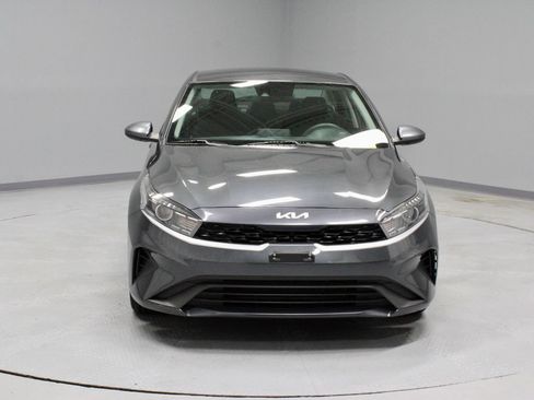 Used 2023 Kia Forte LXS FWD image 5