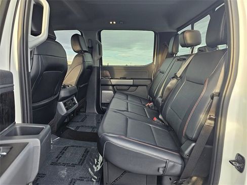 Used 2024 Ford F250 Lariat image 11