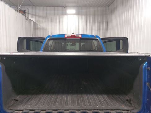 Used 2019 Chevrolet Colorado LT w/ LPO, Premium Interior Package image 12