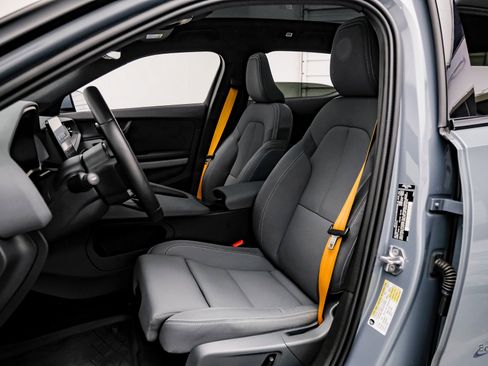 Used 2021 Polestar Polestar 2 w/ Performance Package image 34