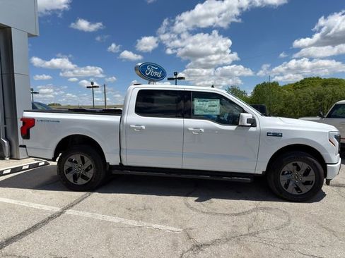 Used 2025 Ford F150 Lightning Lariat AWD/4WD image 8