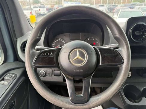 Used 2019 Mercedes-Benz Sprinter 170 image 8