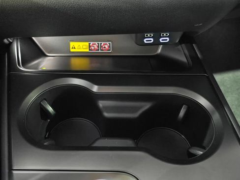 New 2026 Lexus UX 300h FWD image 23