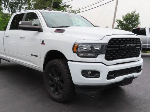 Used 2022 RAM 3500 Lone Star w/ Night Edition AWD/4WD image 22
