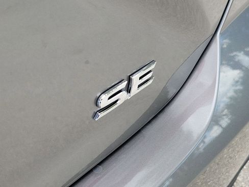 Used 2026 Toyota Camry SE FWD image 8