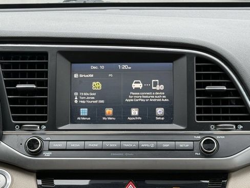 Used 2017 Hyundai Elantra Value Edition image 25