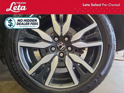 Used 2019 Honda Pilot Touring image 15