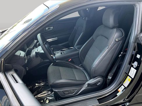 Used 2024 Ford Mustang GT RWD image 8