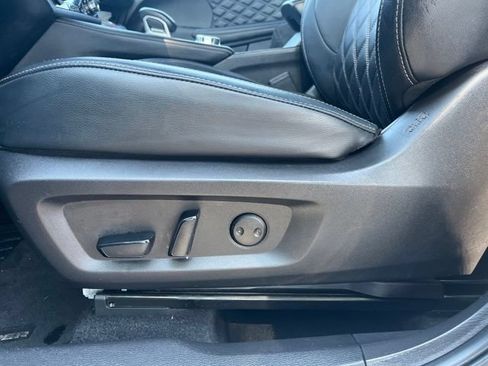 Used 2024 Mitsubishi Outlander SEL FWD image 23