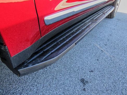 New 2026 GMC Yukon XL Denali image 9