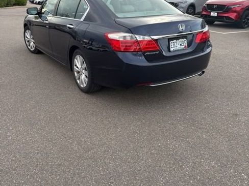 Used 2015 Honda Accord EX-L image 2