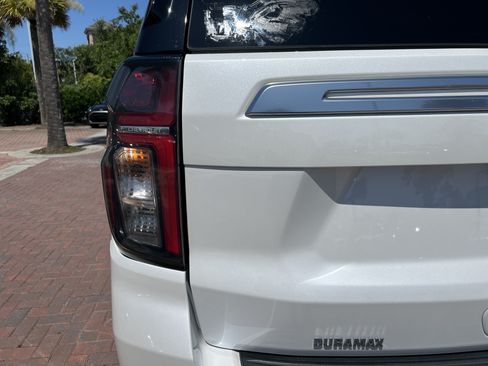 Used 2024 Chevrolet Tahoe High Country AWD/4WD image 39